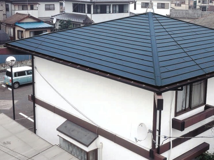 板金屋根_施工事例3.jpg